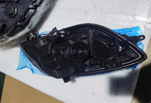 Faro Toyota Yaris 2006/2008 - Imagen 2
