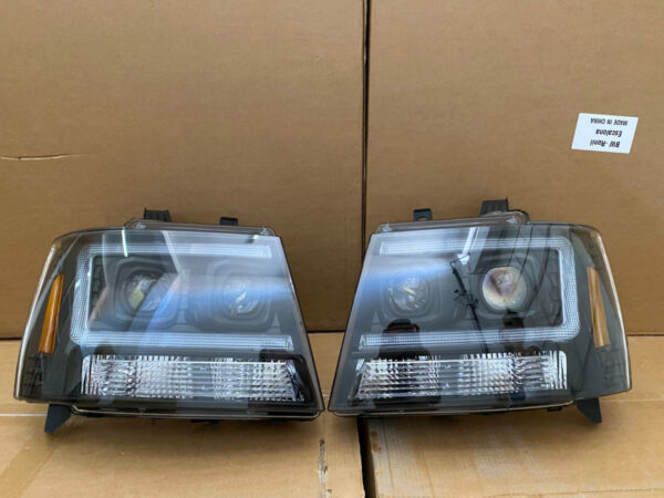 Faros De Tahoe Fondo Negro Led Por Par - Imagen 2