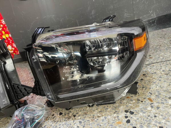 Faros Tundra Platinium 2014/2021 Led Fondo Negro (solo Par) - Imagen 6