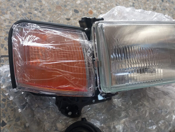 Juego De Faros+cruce De Toyota Starlet 90/93