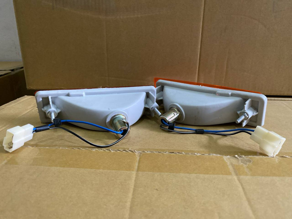 Mica Cruce Parachoque Corolla Avila 1886-1990