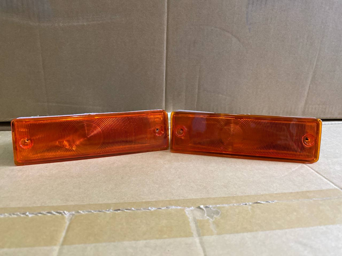 Mica Cruce Parachoque Corolla Avila 1886-1990 - Imagen 3