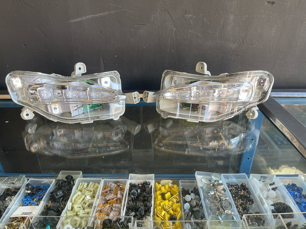 Faro Antineblina Corolla Xle 2015-2017