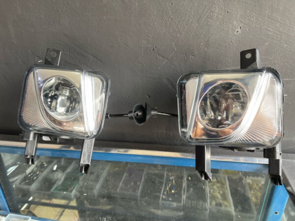 Neblinero De Corsa Montana Y Meriva 2007/2011 (precio Par)