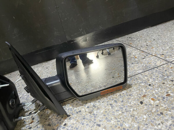 Retrovisor Fx4 Con Cruce Naranja 2004/2008 (solo Par) - Imagen 4