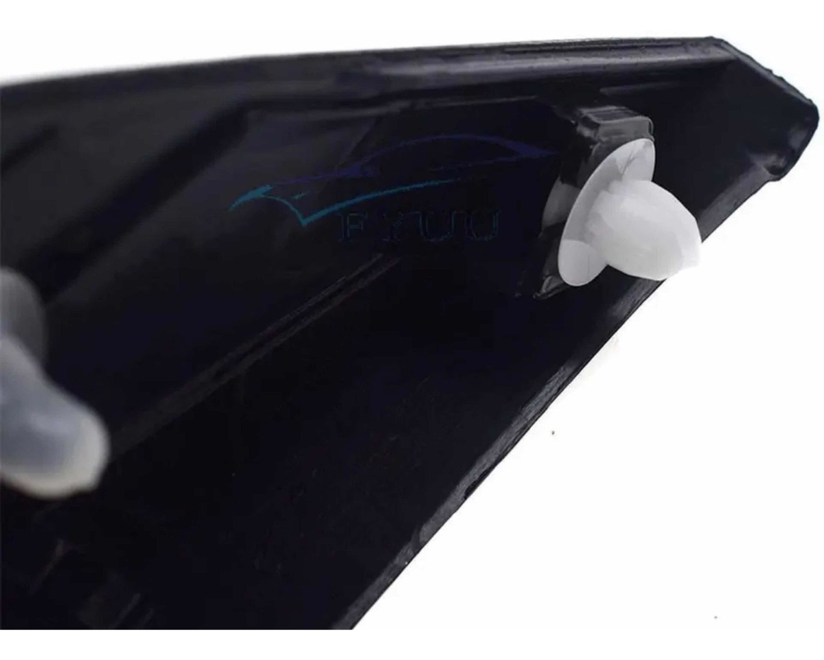 Tapa Triangular Exterior Guardafango Corolla 2009-2014